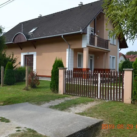 Apartment Maurer Szallashelyek - Zalakaros *