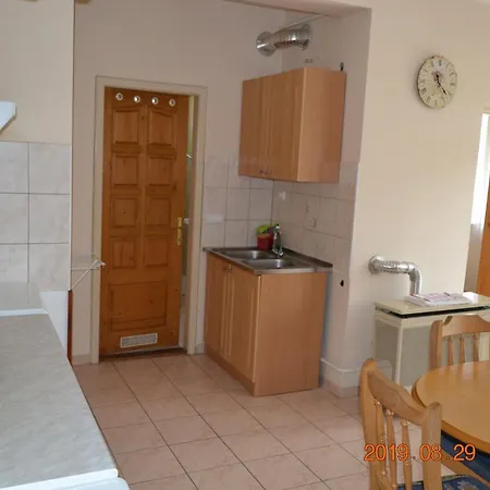 Maurer Szallashelyek - Zalakaros Appartement Zalakaros
